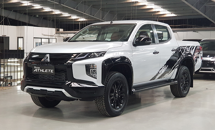 Giá xe Mitsubishi Triton lăn bánh tháng 2/2023, ưu đãi 50% phí trước bạ - 3